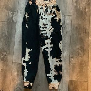 Northface Sweatpants, super comfortable!